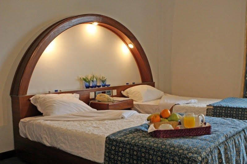 Hotel Turismo De Tabua ภายนอก รูปภาพ